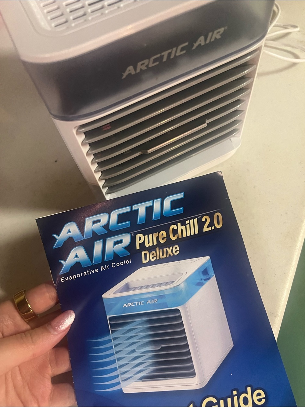 Arctic Air Pure Chill 2.0 Deluxe Compact Evaporative Cooler - White/Blue